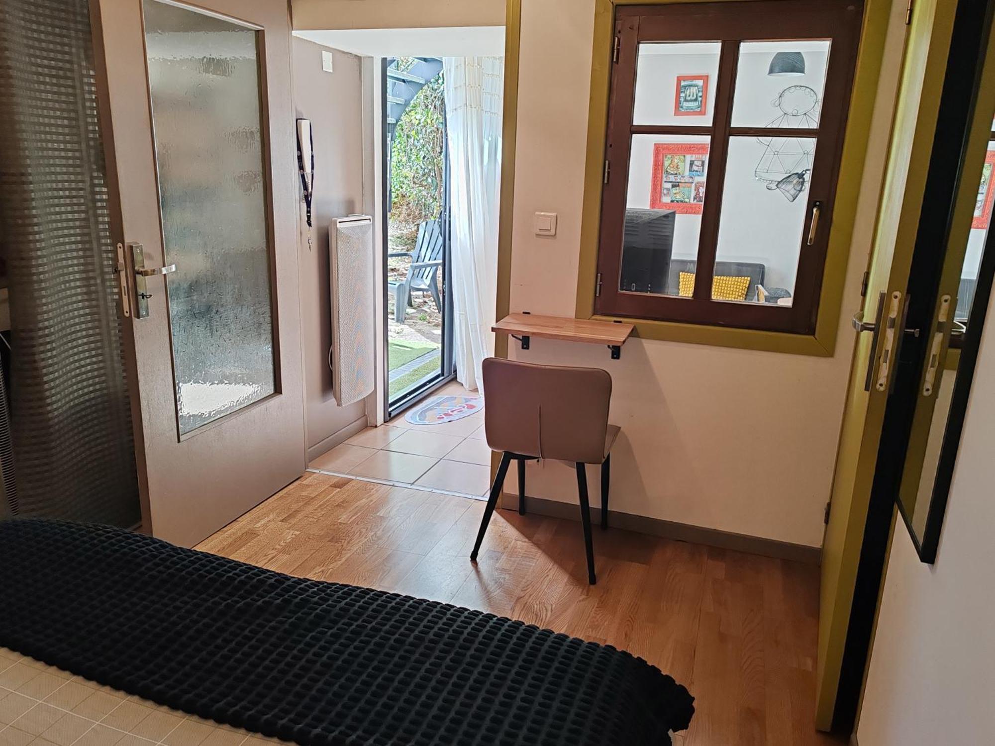 Appartement T2 Sur Cour Nantaise Reze Exterior photo